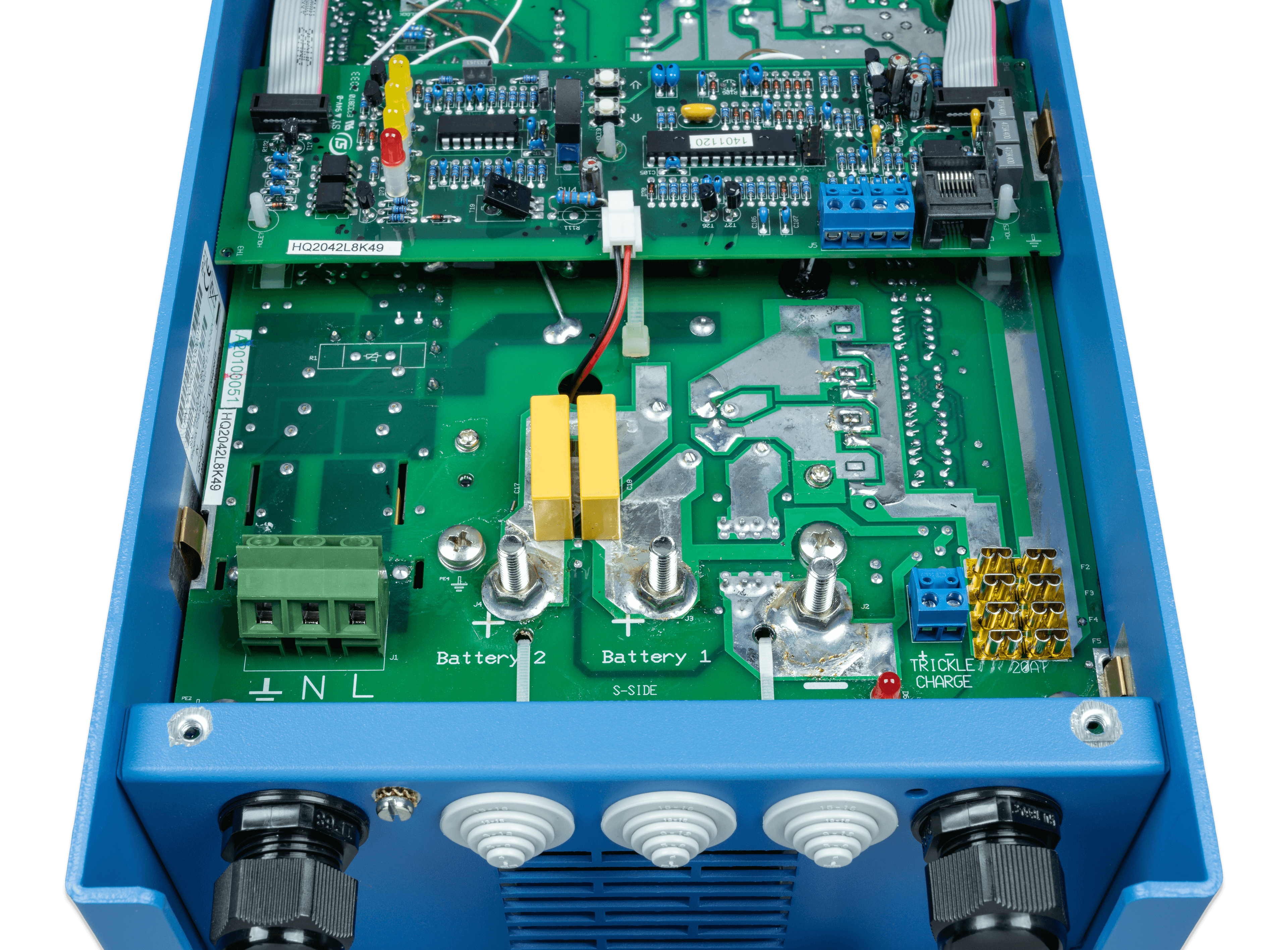 Charger 24/16 (2+1) 120-240V (pcb conn)  thumbnail